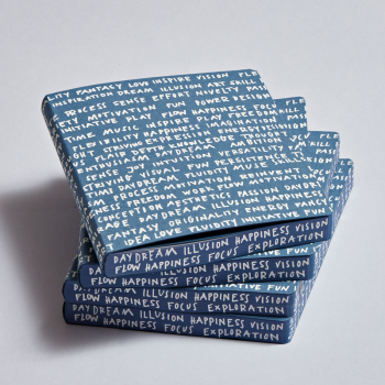 Nuuna, Notizbuch,Flex-Cover aus recyceltem Leder Seiten Punktraster, bedruckt blau-weiss, World Plays, style